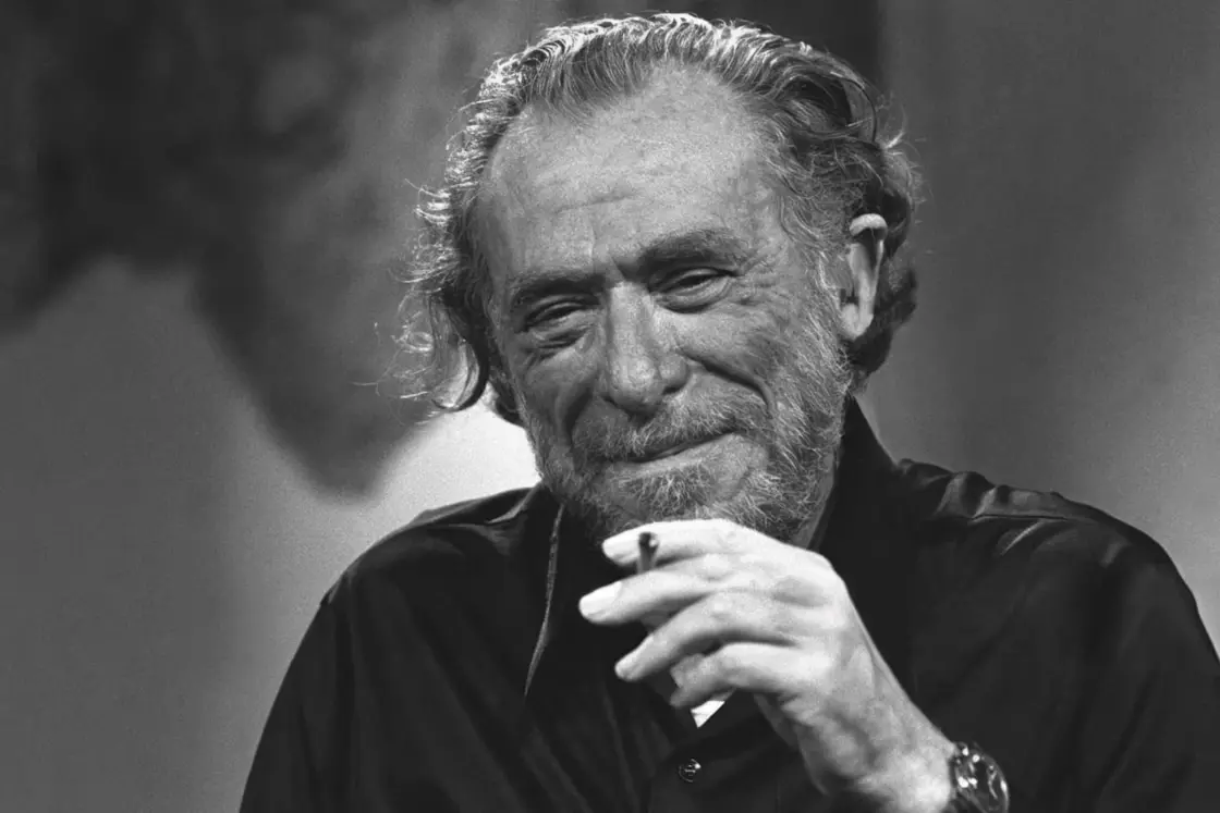 Charles Bukowski: Hayatı, Eserleri ve Edebiyatta Bıraktığı Derin İz